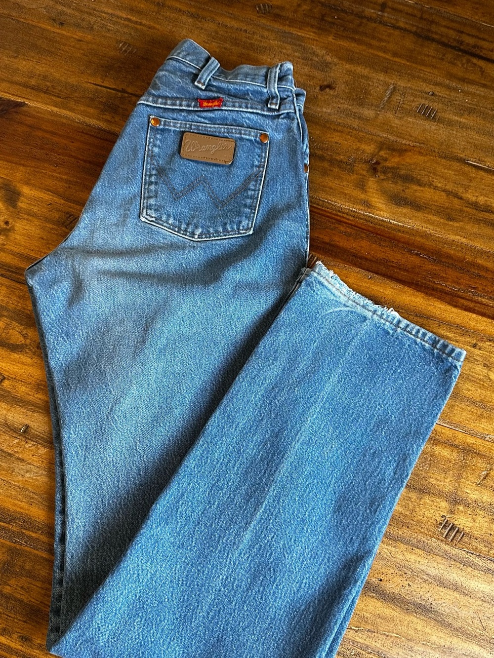 Wrangler Women's Boot Cut Jeans in Light Blue Denim